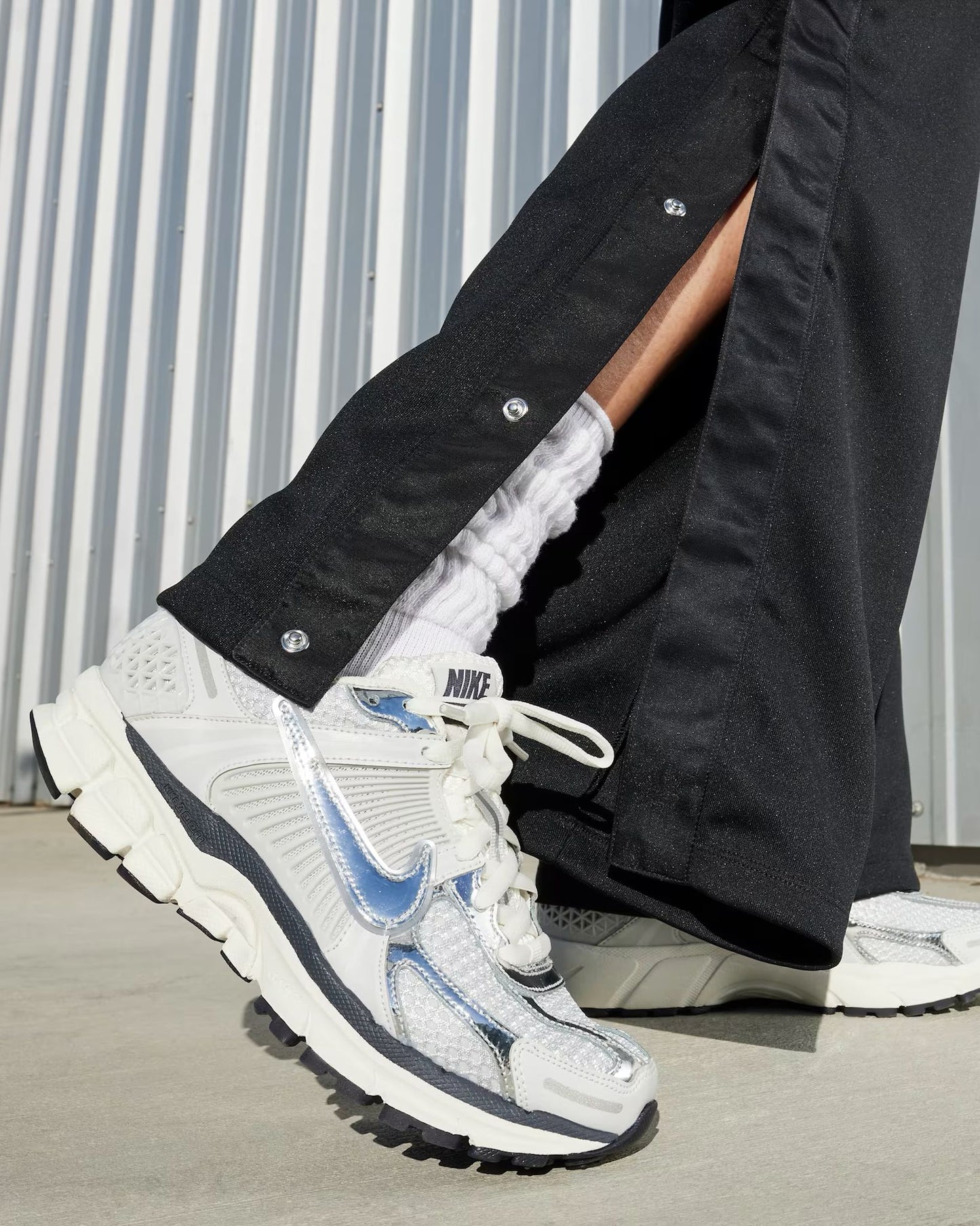 Vomero 5 - Photon dust metallic silver